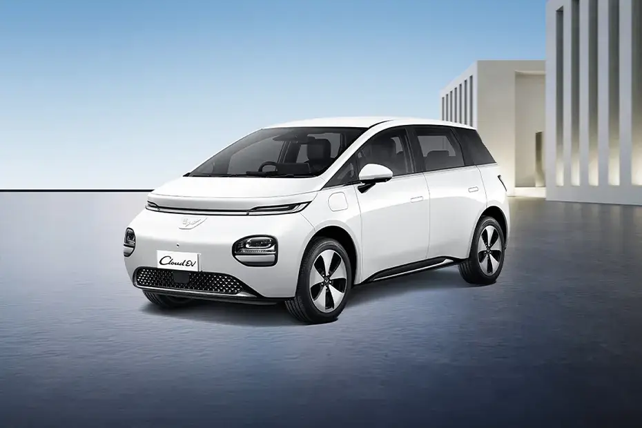 Mobil listrik AVESTA - Wuling Cloud EV